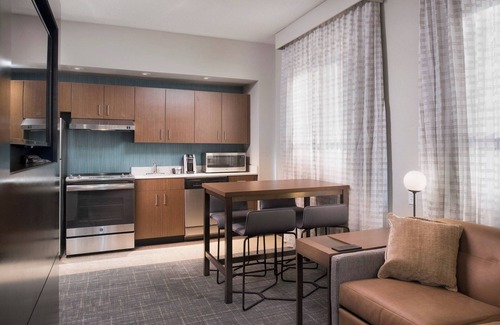 Downtown Memphis Hotel | Residence Inn by Marriott Memphis Downtown