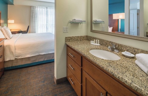 Bridgeton Hotel | Residence Inn by Marriott Portland North
