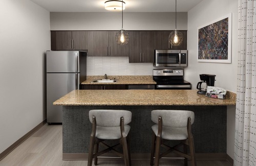 Downtown Portland Hotel | Residence Inn by Marriott Portland Downtown/RiverPlace