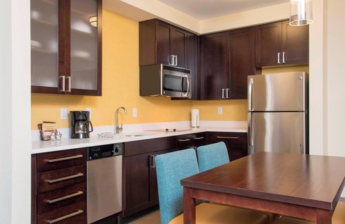 Spring Hotel | Residence Inn by Marriott Houston City Place