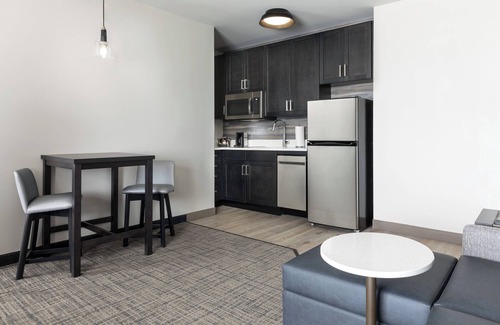 Garden City Hotel | Residence Inn Long Island Garden City