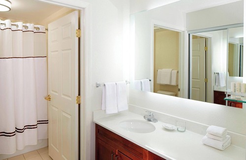Gateway District Hotel | Residence Inn Minneapolis Downtown at The Depot by Marriott