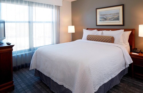 Gateway District Hotel | Residence Inn Minneapolis Downtown at The Depot by Marriott