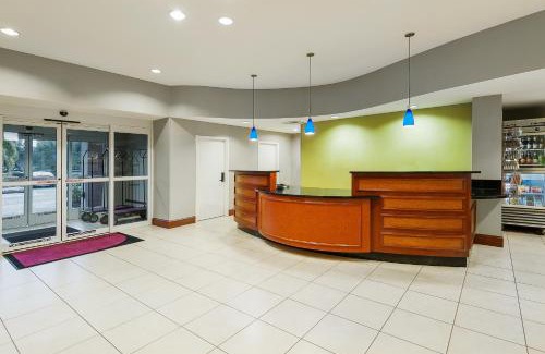 Airport North Hotel | Residence Inn Orlando Airport