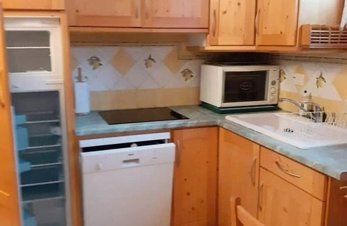 Saint-Jean-d'Arves Apartamento | Residence Le Balcon De L'alpe - Apartment 6 people in small condominium near the slopes