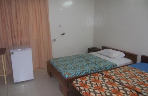 Ouagadougou Cama Y Desayuno | Residence Le Cailcedrat