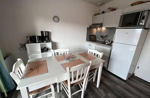 Le Verdon-sur-Mer Apartamento | Residence Les Vertmarines - 074 - Apartment in a private residence with swimming pool