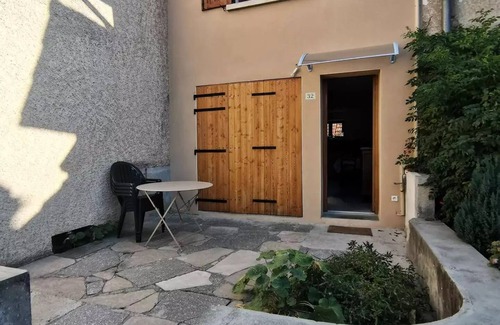 Chorges Villa | Residence Mais Fortchorges -chorges - Beautiful renovated house of 80m2 in the center of Chorges