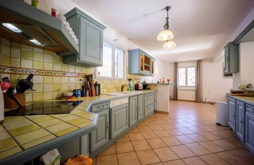 Peyragudes Villa | Residence Mgenos1-genos - Superb house for 10 people Genos, near Lake