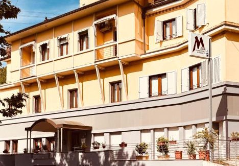 San Baronto Apartamento | Residence Montefiore
