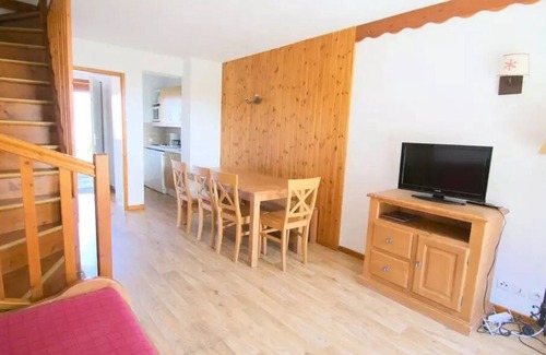Puy-Saint-Vincent Chalet De Esquí | Residence Parc Aux Etoiles - CH15PAE - DUPLEX CHALET 2 CHAMBRES, TERRASS AND BALCONY