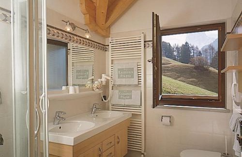 Ortisei Apartamento | Residence Prapoz
