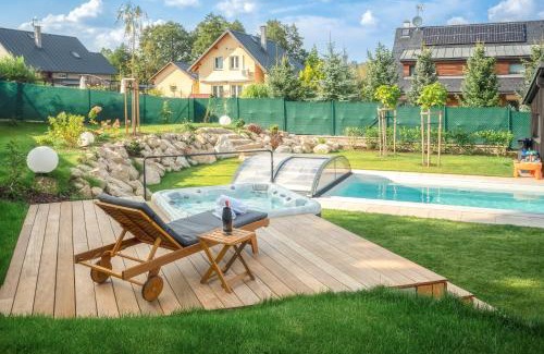Smrzovka Villa | Residence Smržovka - Luxury House with Swimming Pool, Jacuzzi, Garden and BBQ