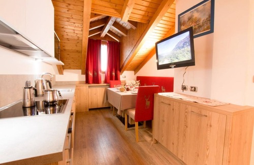 Campitello di Fassa Casa | Residence Villa Artic