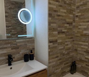 Lalande-Grand Selve Apartamento | Residence Villa rose T3 parking privé