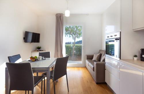 Santa Maria al Bagno Apartamento | Residence Viva - Due Piscine, Giardino e Mare Salentino!