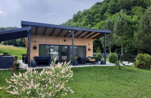 Zenica-Doboj Canton Casa | Residence Wood Pool & SPA
