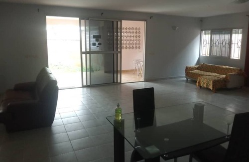 Abidjan Cama Y Desayuno | Residences Hotels Inovalis