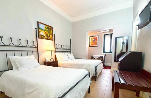 Uniao de Freguesias do Centro Hotel | Residencia LIS B&B and Parking