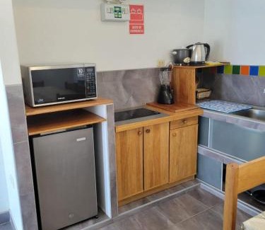 Los Pinos Apartamento | Residencia Madona del Mar - Casa Frente al Mar con Piscina