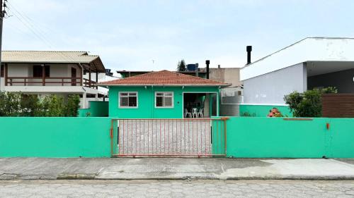 Pinheira Apartamento | Residencial Amizade - Praia da Pinheira - PLH001