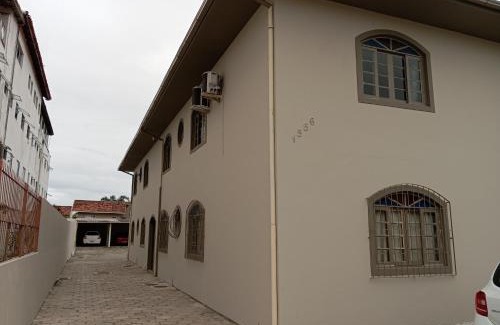 Ingleses do Rio Vermelho Apartamento | Residencial Dorothea Carolina