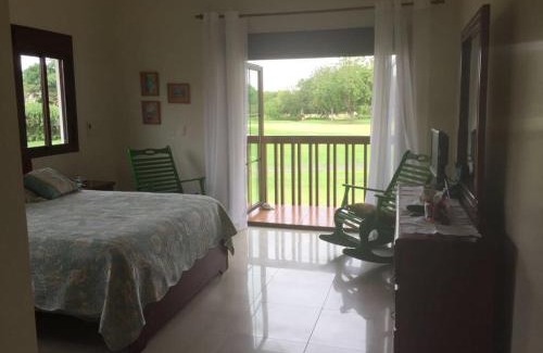 Villas Del Mar Apartamento | Residencial Green Paradise at Metro Country Club Juan Dolio - 2 Bedroom with Balcony