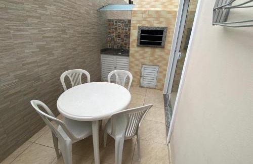 Ingleses do Rio Vermelho Casa | Residencial Maria Elena