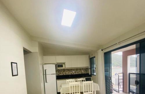 Pantano do Sul Apartamento | Residencial Mariano 3 - Vista para praia e Mar