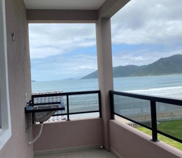Pantano do Sul Apartamento | Residencial Mariano 6 - Vista para praia e Mar