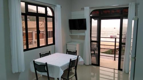Pantano do Sul Apartamento | Residencial Mariano 1 - Vista para praia e Mar