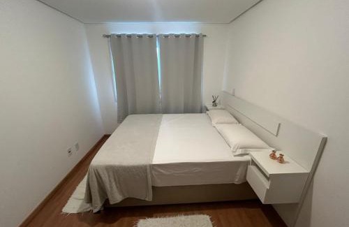 Dutra Apartamento | Residencial Ventura 2 Suítes By Cia da Temporada