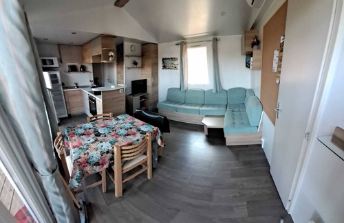 Montmaurin Casa | Residential mobile home 6 persons Pyrenees view
