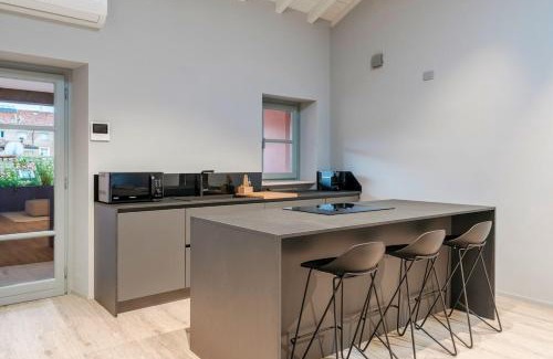 Brescia Antica Apartamento | Residenza 56 - Brescia City - by HOST4U