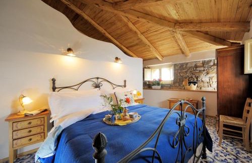 Castellabate Historic Centre Apartamento | Residenza Matarazzo e Le Sue Soffitte