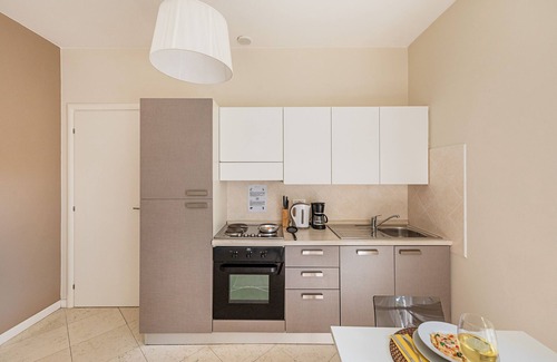 Desenzano del Garda Apartamento | Residenza Miralago - 04 Augusta - Locazione BK