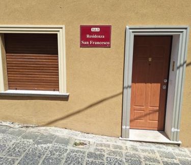 Zungri Cama Y Desayuno | Residenza San Francesco