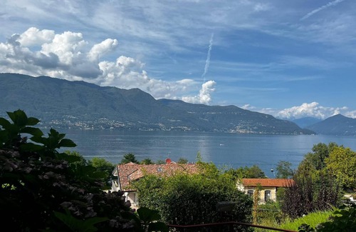 Castello Apartamento | Residenza Vista Lago Mozzafiato