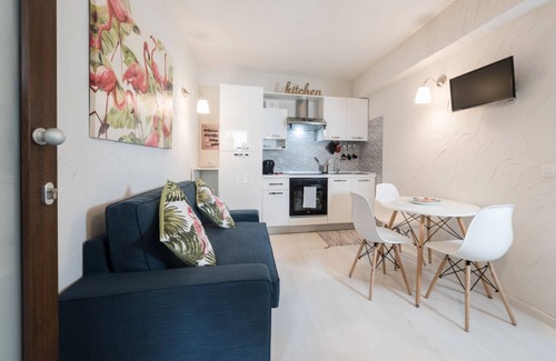 Porto Sant'Elpidio Apartamento | Resilience Tropical Apartment&Room (App. Flamingo)