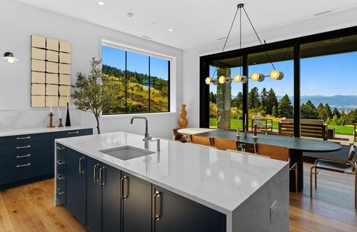 Bozeman Casa | Resolute Ridge Meadow House
