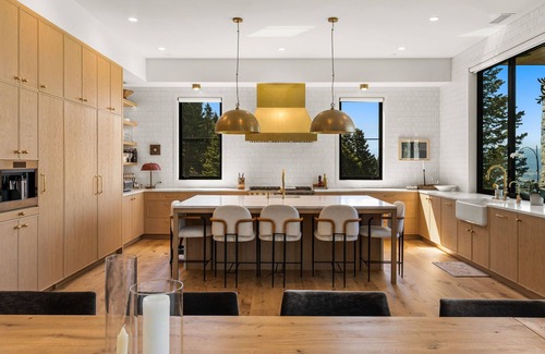 Bozeman Casa | Resolute Ridge: Peak Lodge