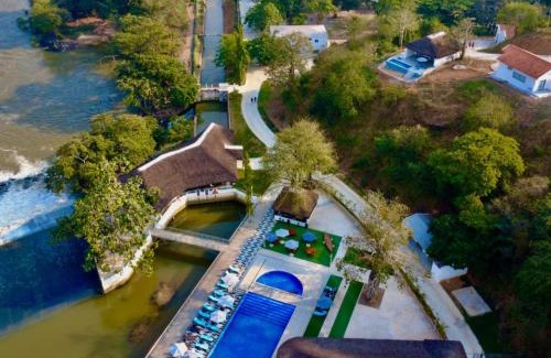 Dande Complejo | Resort Açude