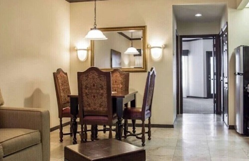 St. Augustine Complejo | Resort at World Golf Village 2 bedroom, 2 full bathrooms, 2 kitchens lock-out