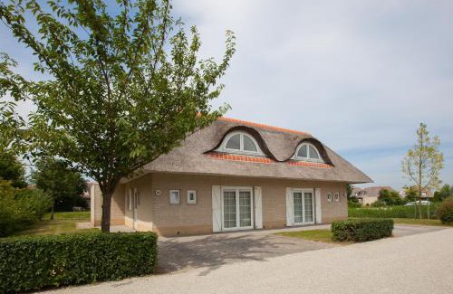 Municipality of Hellevoetsluis Complejo | Resort Citta Romana