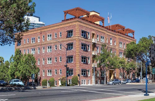 Cortez Hill Apartamento | Resort Condo 1.3miles from Comic-Con