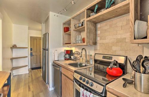 Bend Apartamento | Resort Condo Retreat about 6 Mi to Downtown Bend!