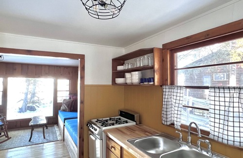 LaPorte Complejo | Resort for family reunions, weddings, and more. Pristine lake. Sleeps 68 people
