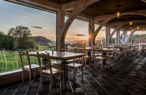 Frydstejn Complejo | RESORT KOVÁRNA - Frýdštejn - stylové ubytování, luxusní wellness, zážitková restaurace