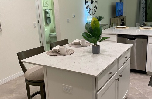 Lakewood Ranch Condominio | Resort Life Lakewood National 2 Golf Courses, Pools, Pickelball, Spa, and more!
