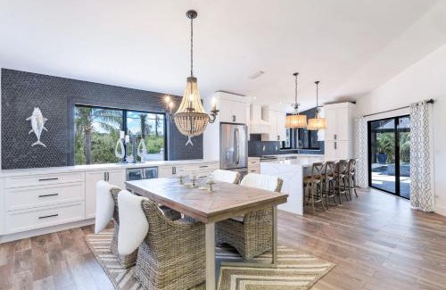Bonita Springs Casa | Resort Like Amenities Close to Beach